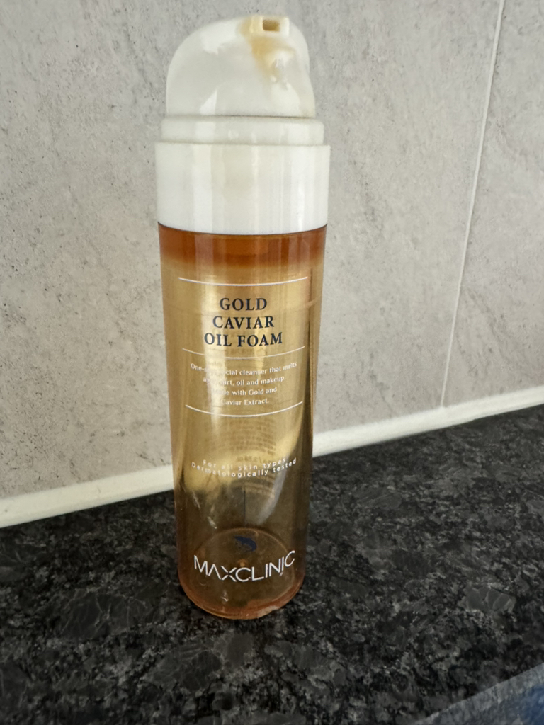 맥스클리닉 (MAXCLINIC) 골드캐비어 오일폼 review image