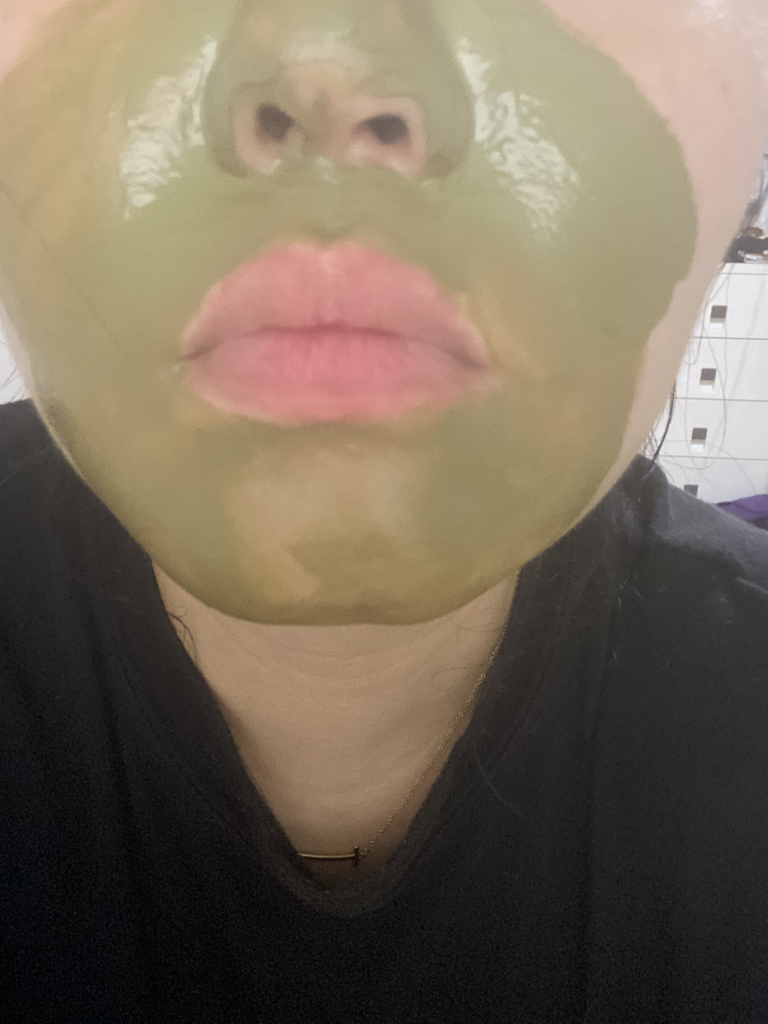 清洁毛孔泥浆面膜的真实用户使用照片