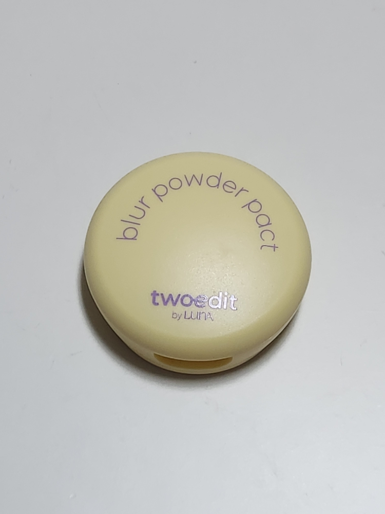 twoedit 柔焦散粉饼 [02 清洁白] common.review image