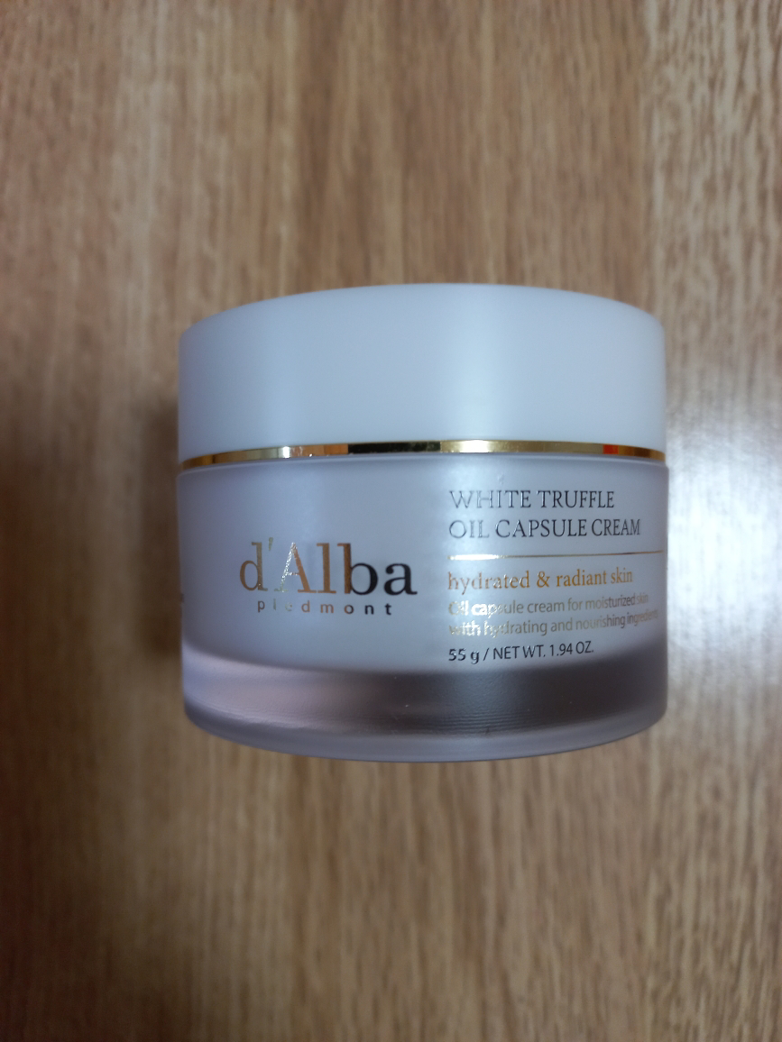 달바 (d'Alba) 화이트 트러플 오일 캡슐 크림 review image