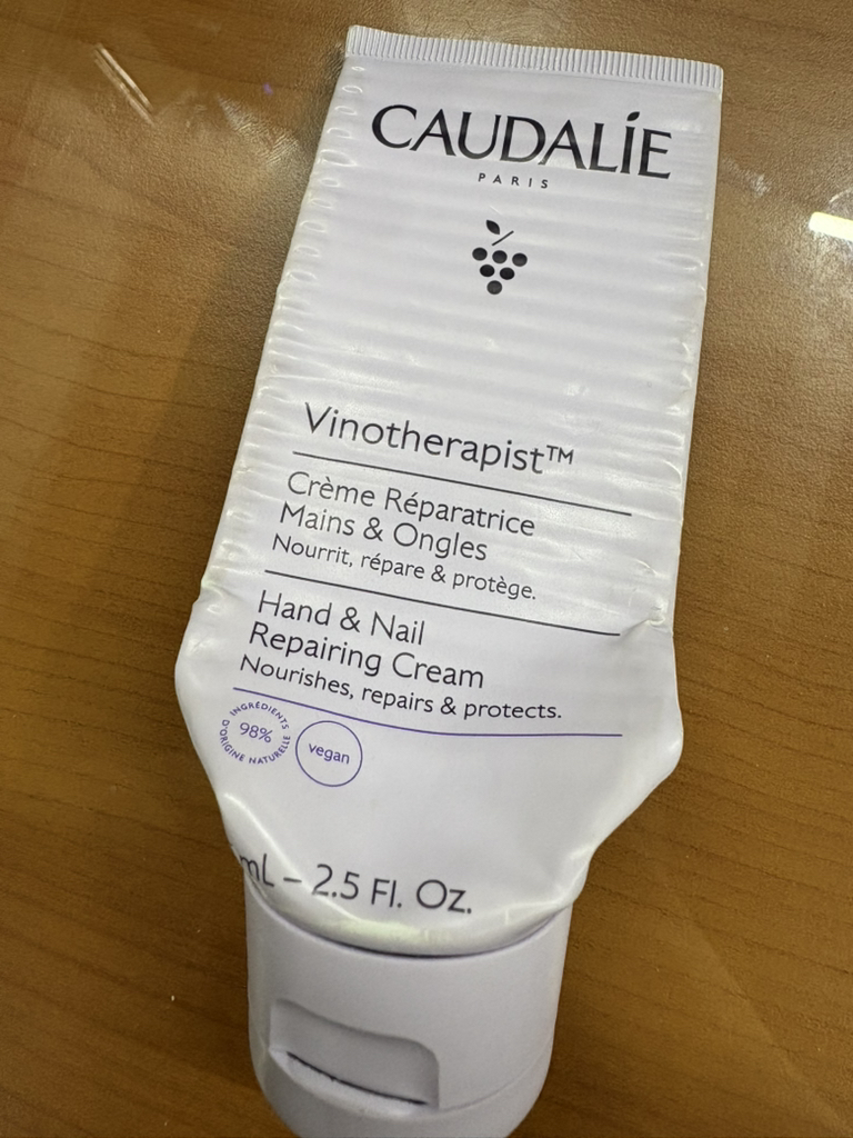 꼬달리 (CAUDALIE) 비노테라피스트 핸드 & 네일 리페어링 크림 review image