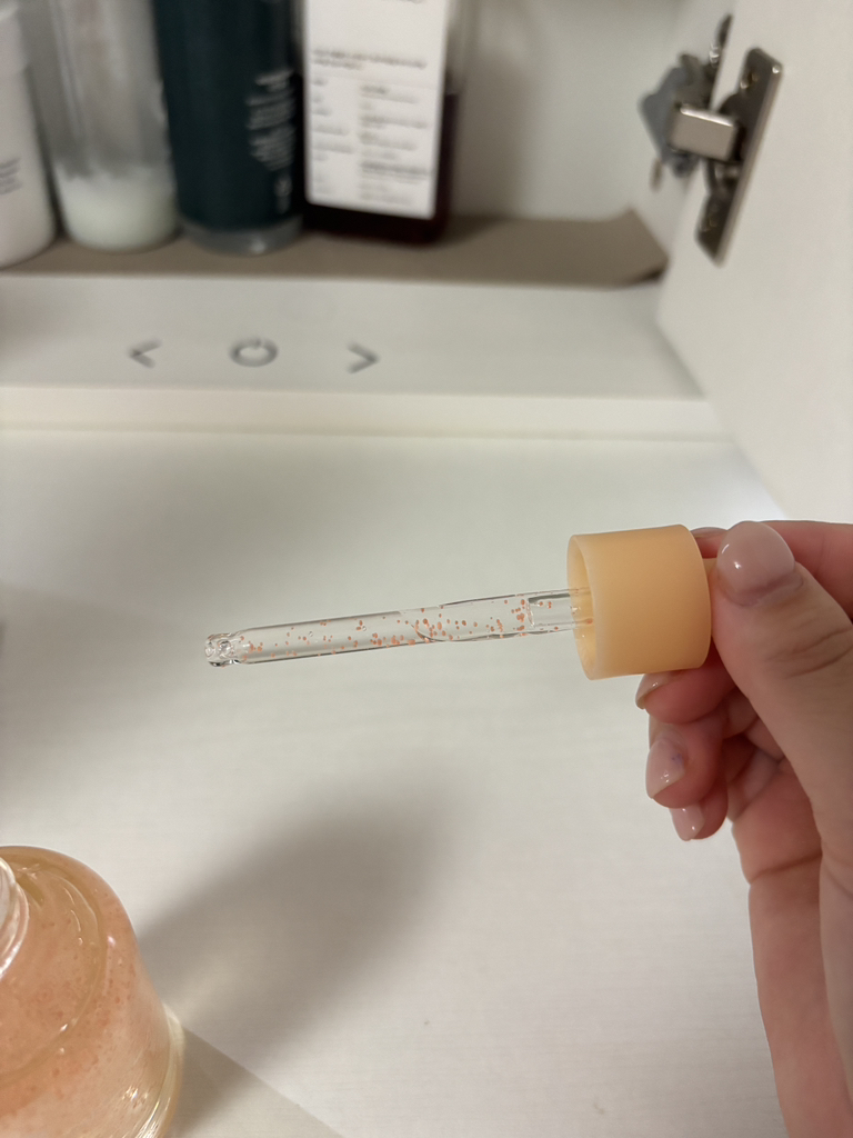 谷胱甘肽美白精华维他命滴剂的真实用户使用照片