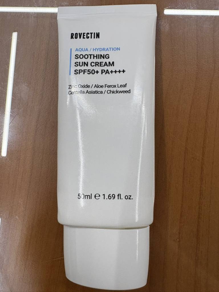 로벡틴 (ROVECTIN) 아쿠아 수딩 선크림 [SPF50+/PA++++] review image