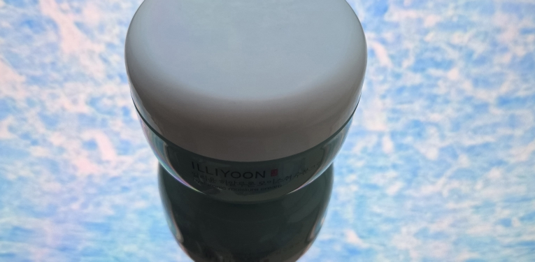 玻尿酸保湿水润霜的真实用户使用照片