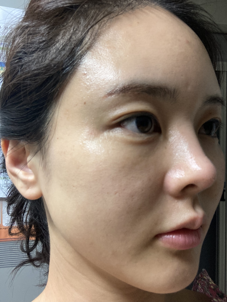 셀리맥스 (celimax) 브라이트닝 모공잡티 선크림 [SPF50+/PA++++] review image