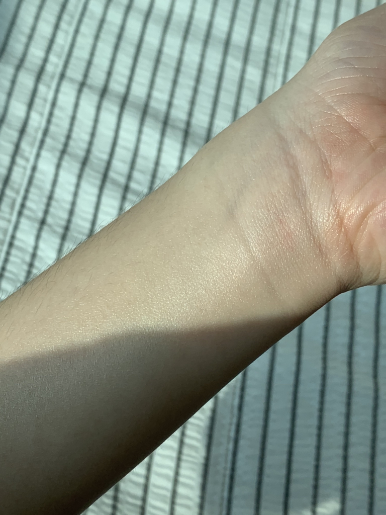 뉴베리프 (NEUVELIF) 백합 리커버리 선크림  [SPF50+/PA++++] review image