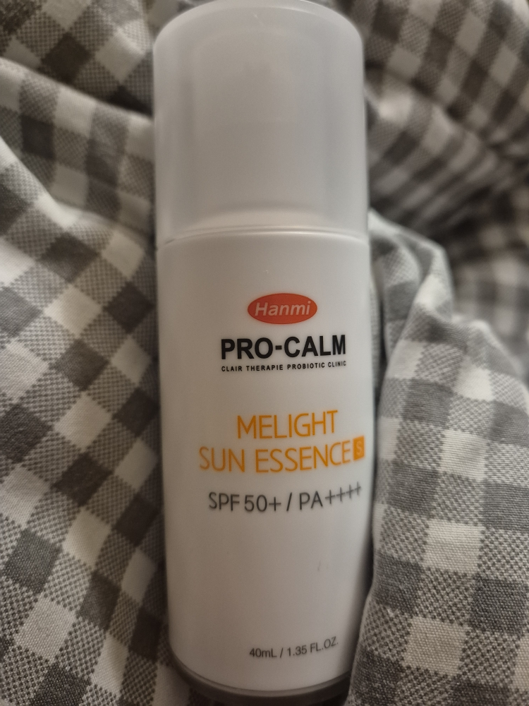프로-캄 (PRO-CALM) 멜라이트 선 에센스 [SPF50+/PA++++] review image