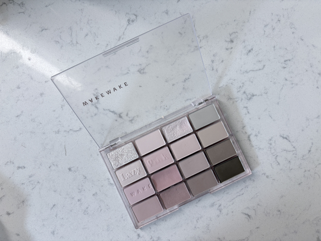 웨이크메이크 (wakemake) 소프트 블러링 아이팔레트 [10 레이지핑크블러링] review image