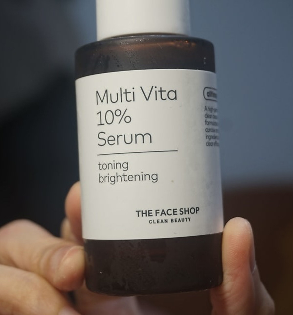 더페이스샵 (THEFACESHOP) 올티밋 멀티비타 10% 세럼 review image