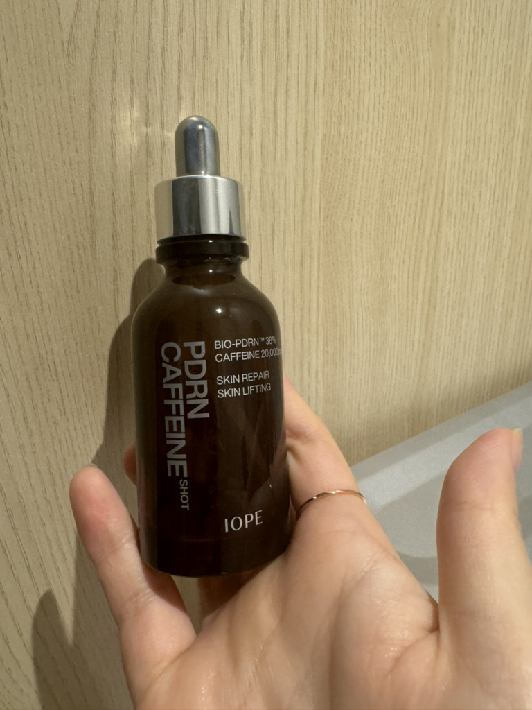 아이오페 (IOPE) PDRN 카페인샷 review image