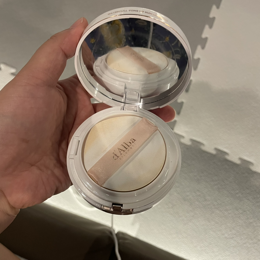 달바 (d'Alba) 워터풀 톤업 선쿠션 [SPF50+/PA++++] review image