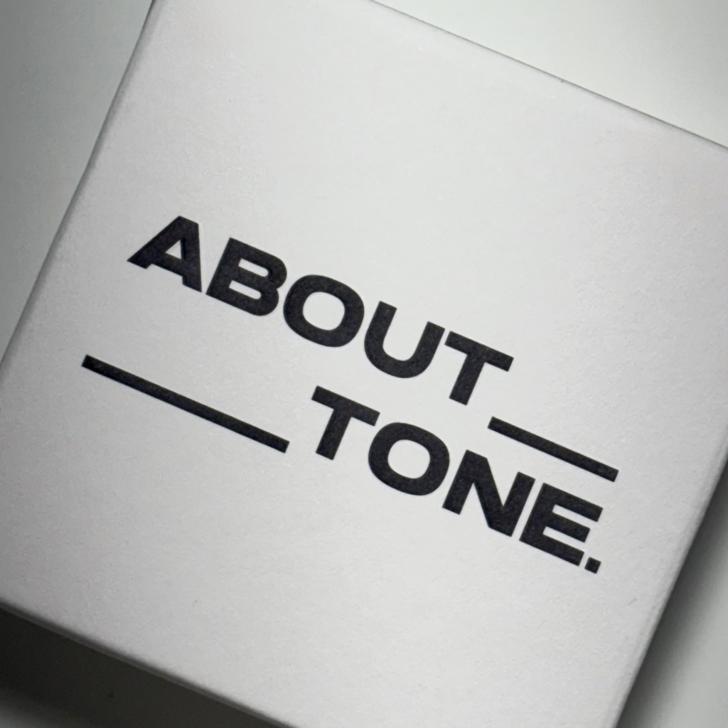 어바웃톤 (ABOUT_TONE.) 블러 파우더 팩트 [1.5 쿨페어] review image