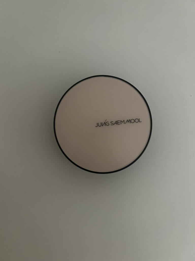 精华肌肤遮瑕气垫 [SPF50+/PA+++] [浅色]的真实用户使用照片