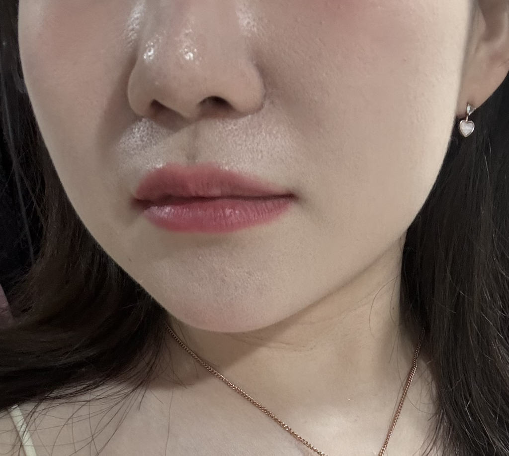 어바웃톤 (ABOUT_TONE.) 블러 파우더 팩트 [1.5 쿨페어] review image