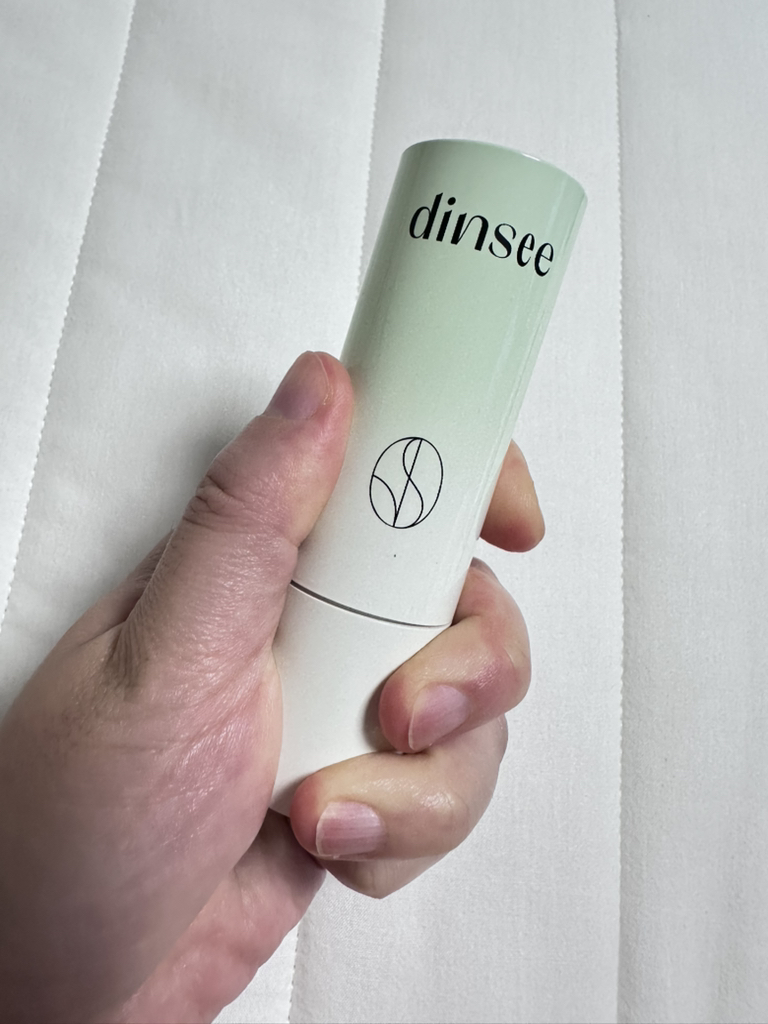 딘시 (dinsee) 프리미엄 비건 쓰리 인 원 선스틱 [SPF50+/PA++++] review image