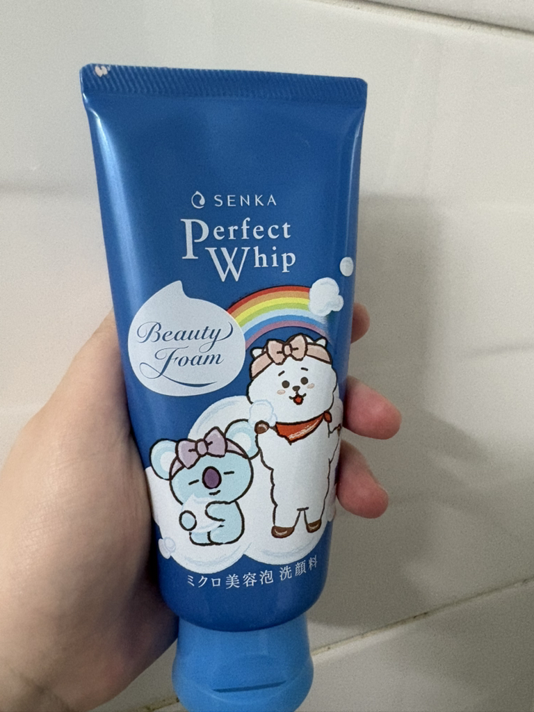센카 (SENKA) BT21 콜라보 에디션 퍼펙트 휩 페이셜 워시 review image