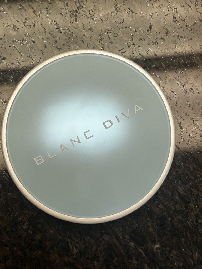 BLANCDIVA 水丝绒气垫粉底[SPF50+/PA+++][21号 香草] common.review image