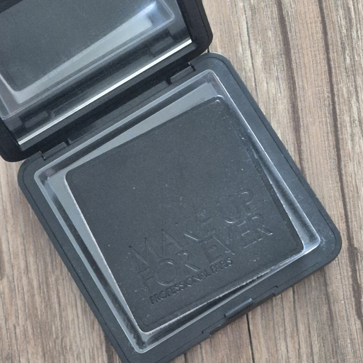 메이크업포에버 (MAKEUPFOREVER) HD SKIN 퍼펙팅 프레스드 파우더 [0.1 투명] review image