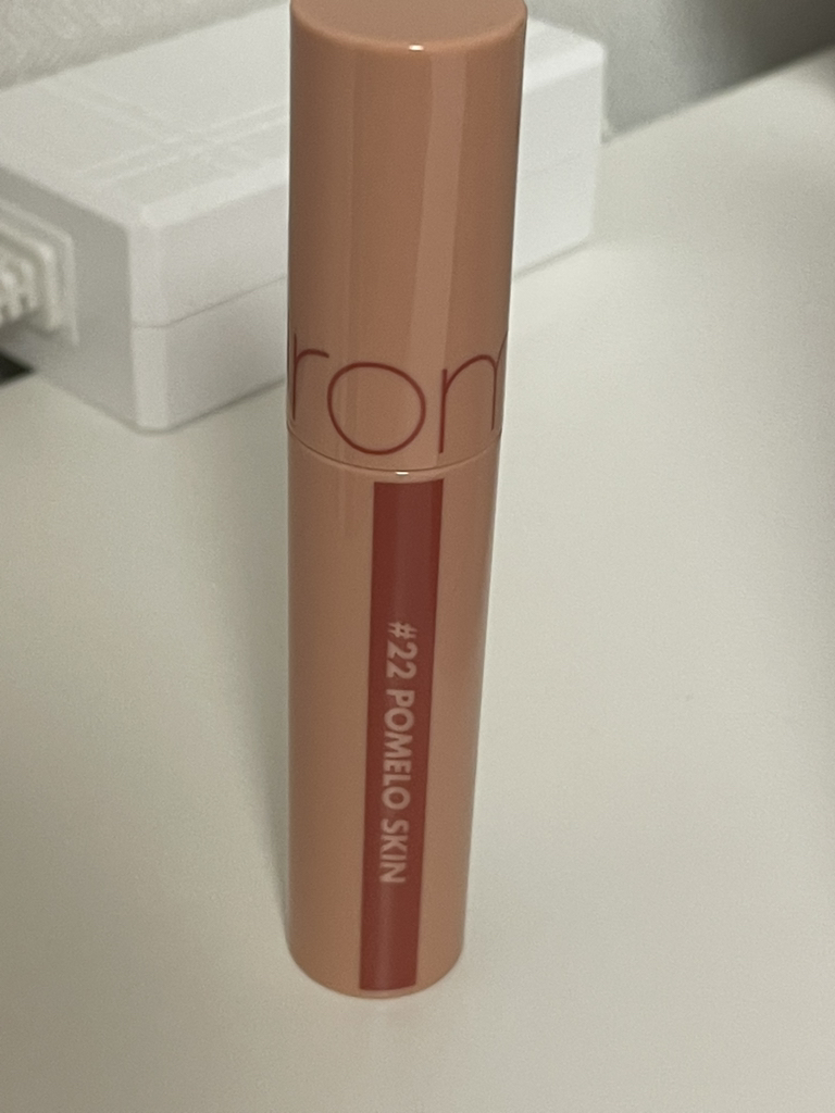 多汁持久染唇膏[22 柚子肌]的真实用户使用照片