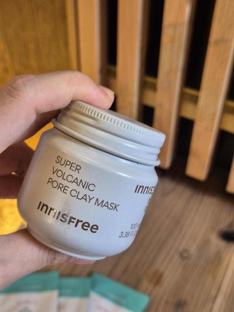이니스프리 (INNISFREE) 수퍼 화산송이 모공 마스크 review image