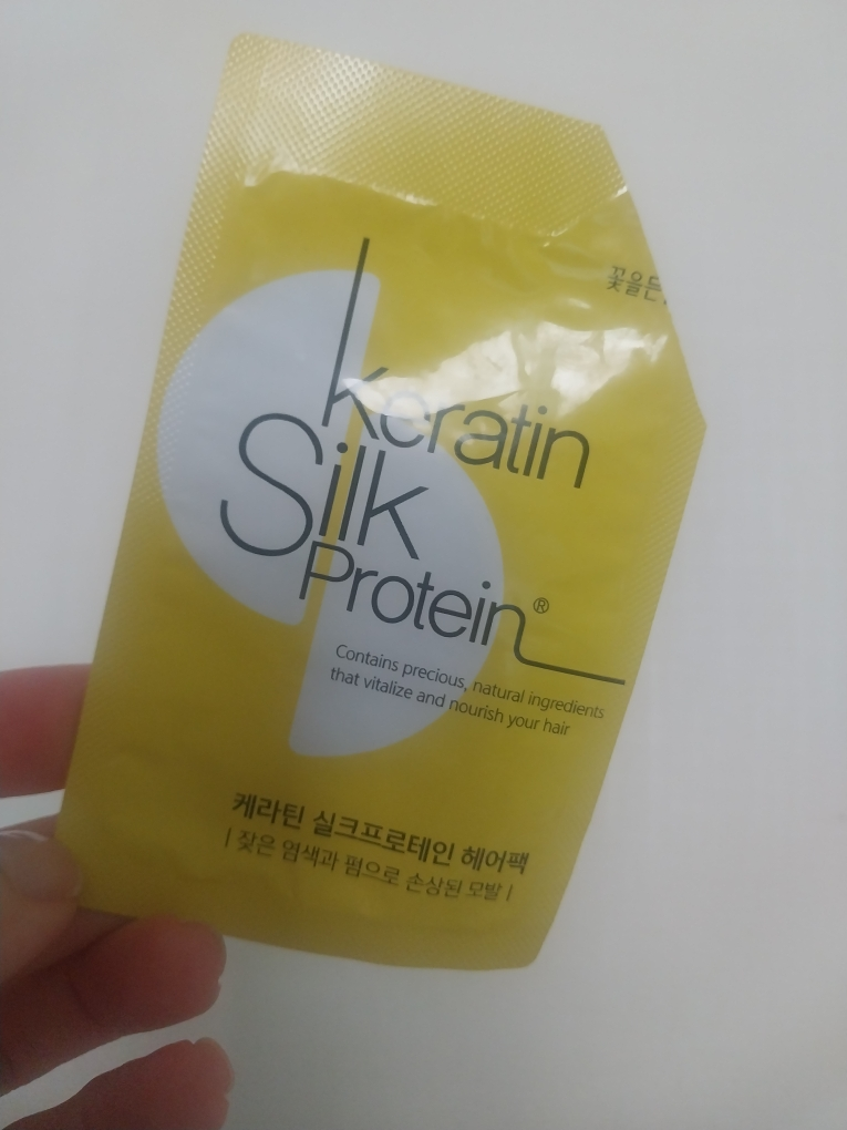 꽃을든남자 케라틴 실크프로테인 헤어팩 review image