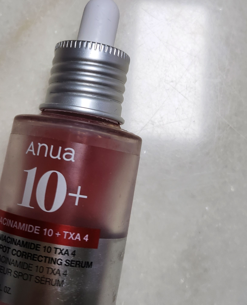 烟酰胺 10 TXA 4 暗斑修复精华的真实用户使用照片