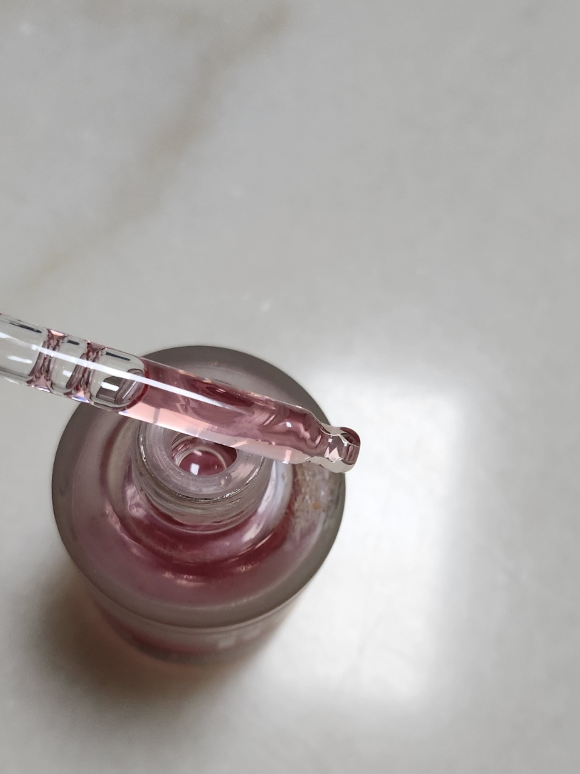 烟酰胺 10 TXA 4 暗斑修复精华的真实用户使用照片