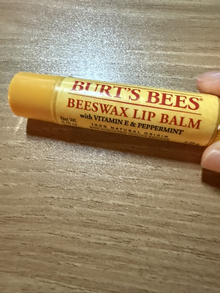 BURT'SBEES 唇膏 [蜂蜡] common.review image