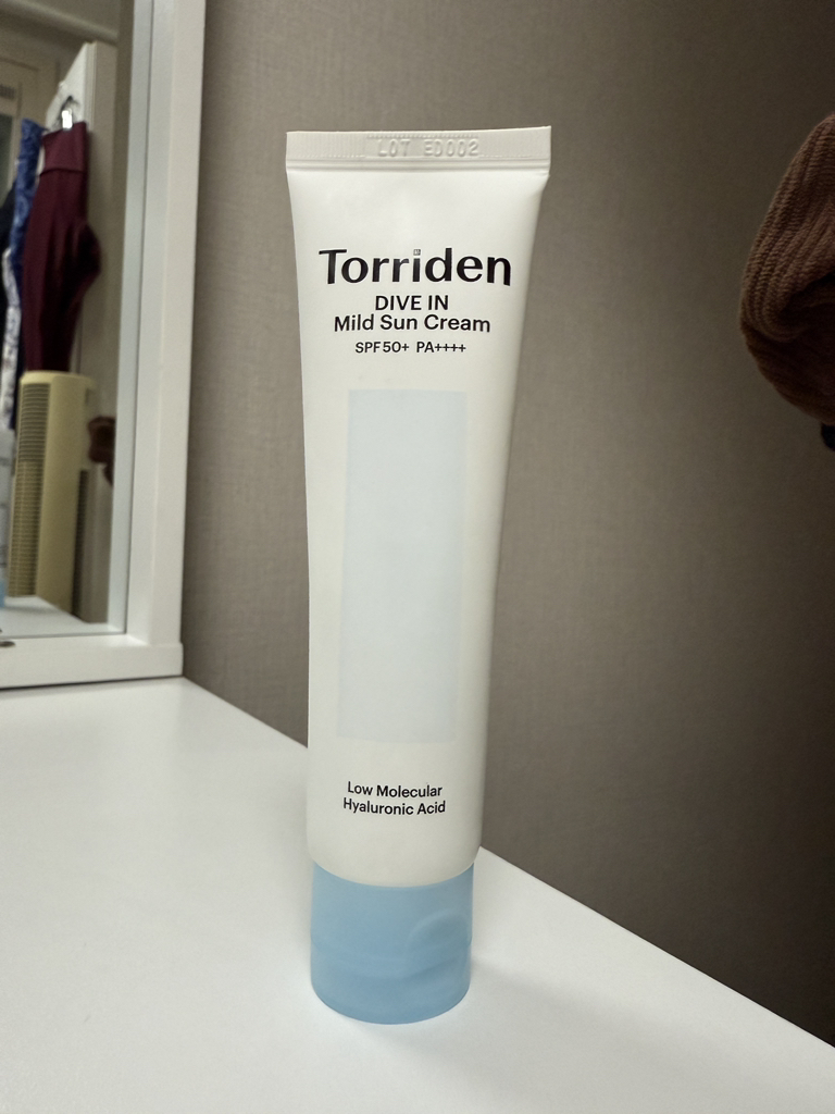低分子玻尿酸清透防晒霜 [SPF50+/PA++++]的真实用户使用照片