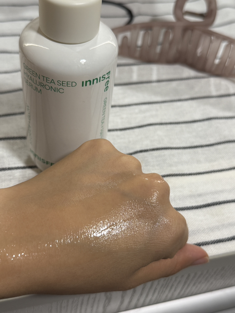이니스프리 (INNISFREE) 그린티 씨드 히알루론산 세럼 review image