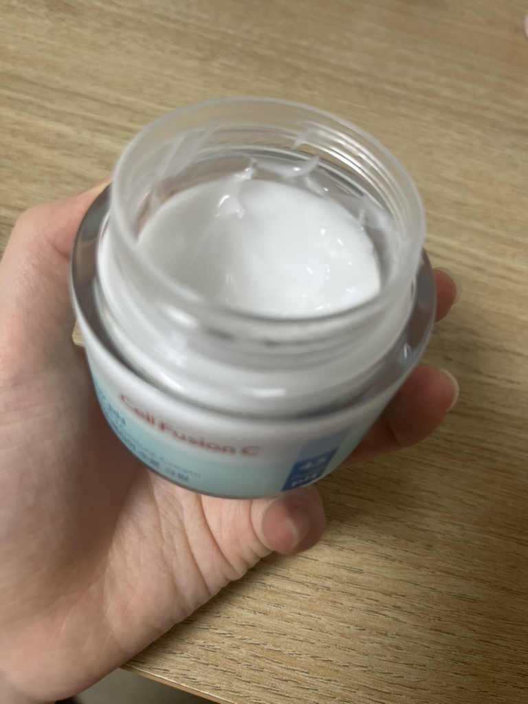 셀퓨전씨 (CellFusionC) 약산성 패리어 수분 크림 review image