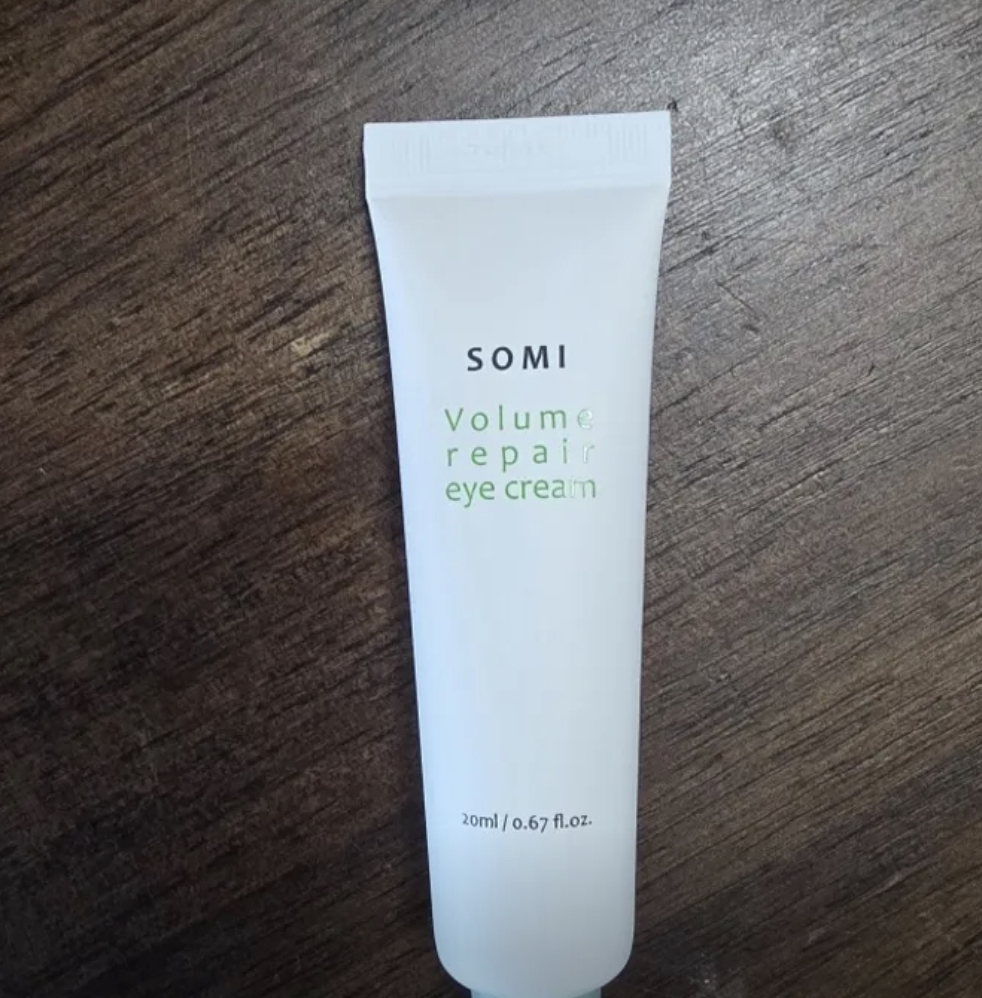 소미 (SOMI) 볼륨 리페어 아이크림 review image