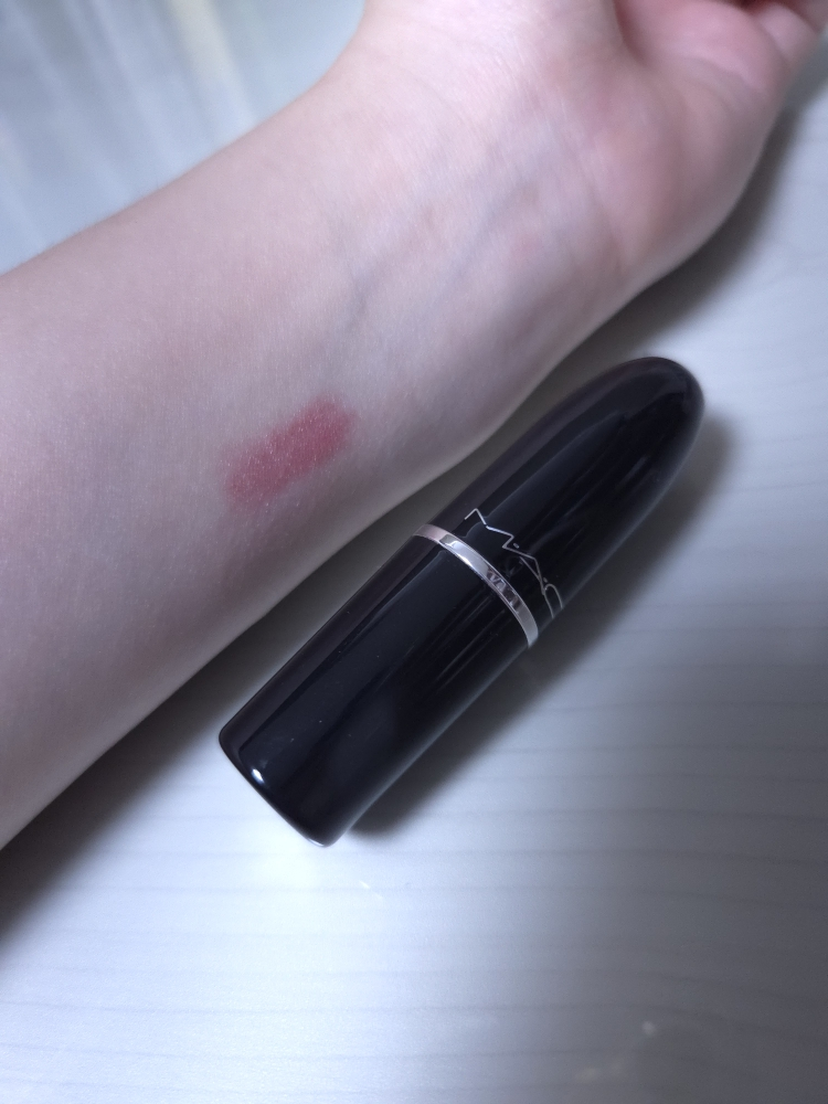 맥 (MAC) 러스터 립스틱 [씨쉬어] review image