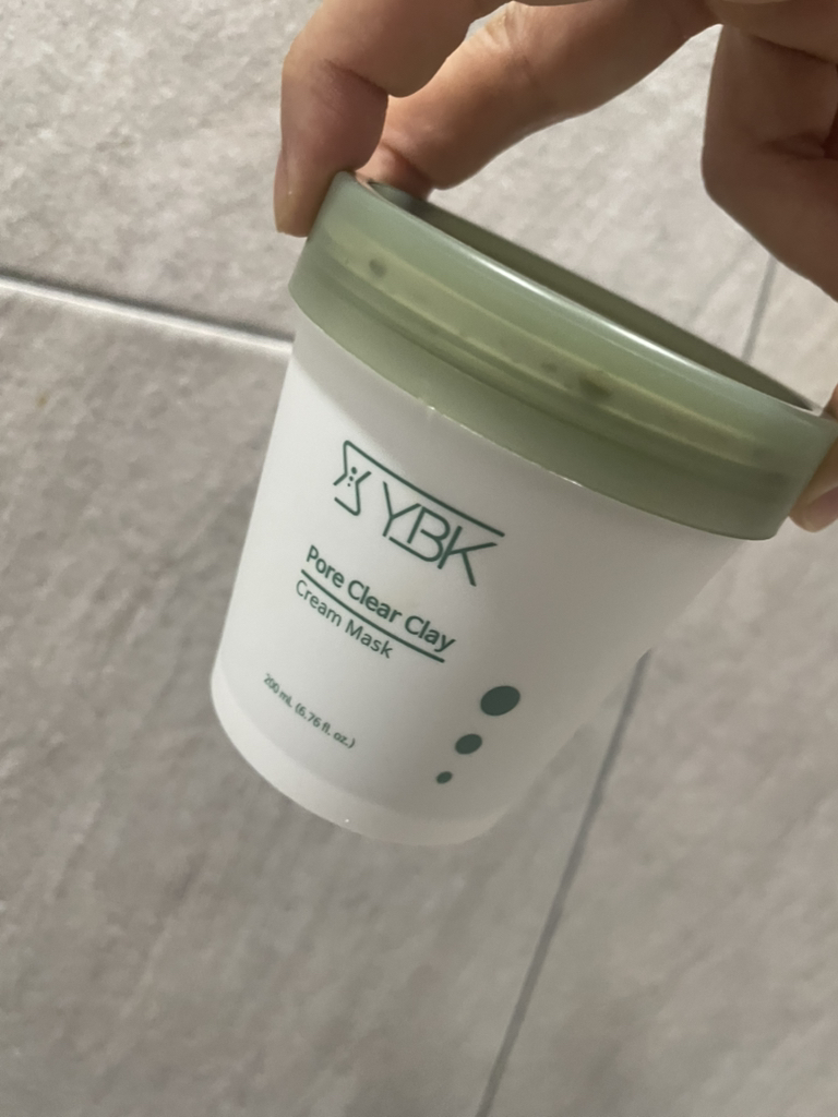 清洁毛孔泥浆面膜的真实用户使用照片