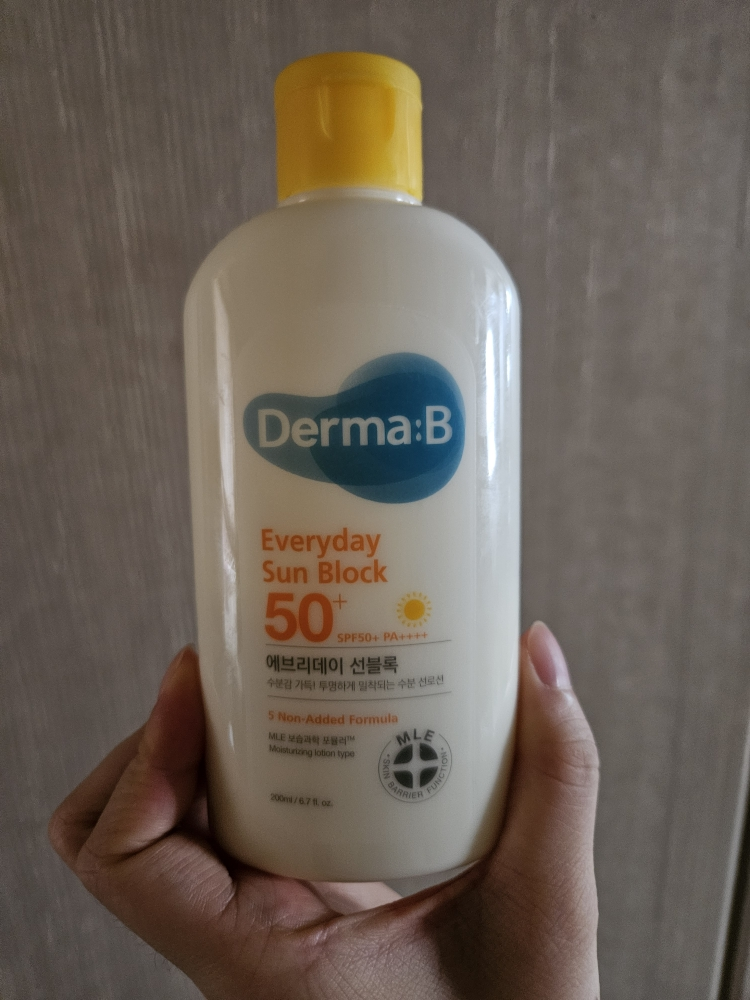 더마비 (Derma:B) 에브리데이 선블록 [SPF50+/PA++++] review image