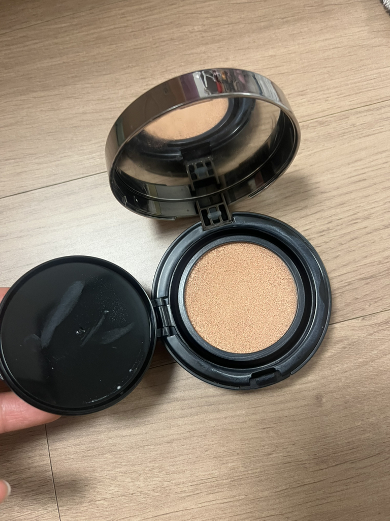 分层贴合垫 [SPF50+/PA+++] [21Y]的真实用户使用照片
