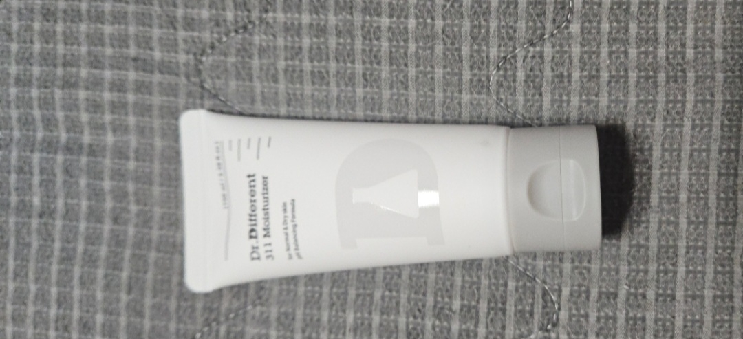 닥터디퍼런트 (Dr.Different) 311 모이스처라이저 review image