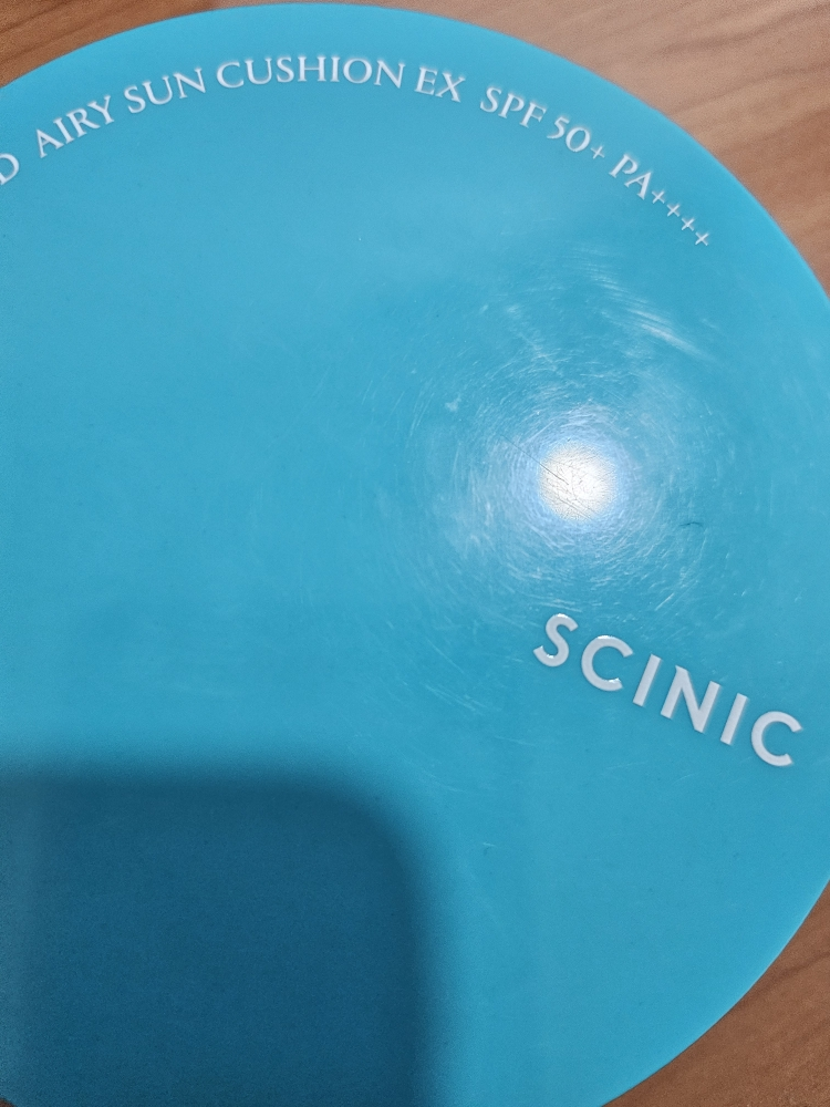 싸이닉 (SCINIC) 엔조이 올라운드 에어리 선쿠션 EX [SPF50+/PA++++] review image