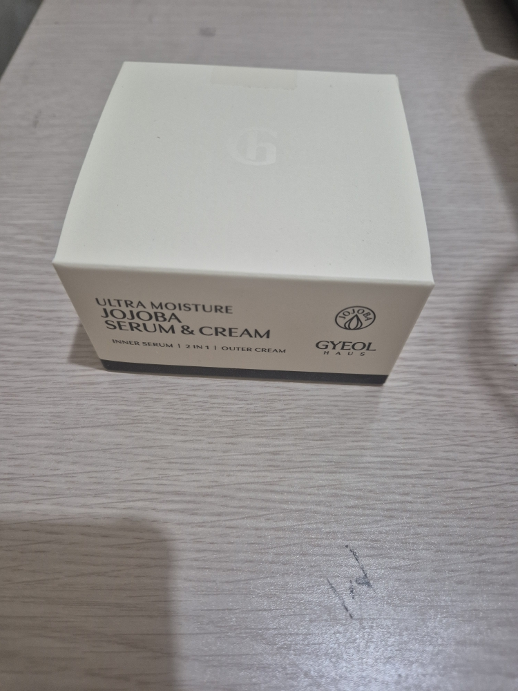 超级保湿荷荷巴精华液和乳霜的真实用户使用照片