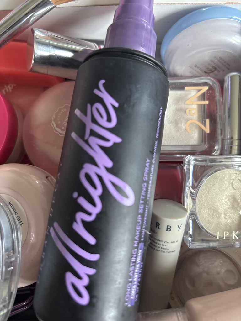 어반디케이 (URBANDECAY) 올나이터 세팅 픽서 review image
