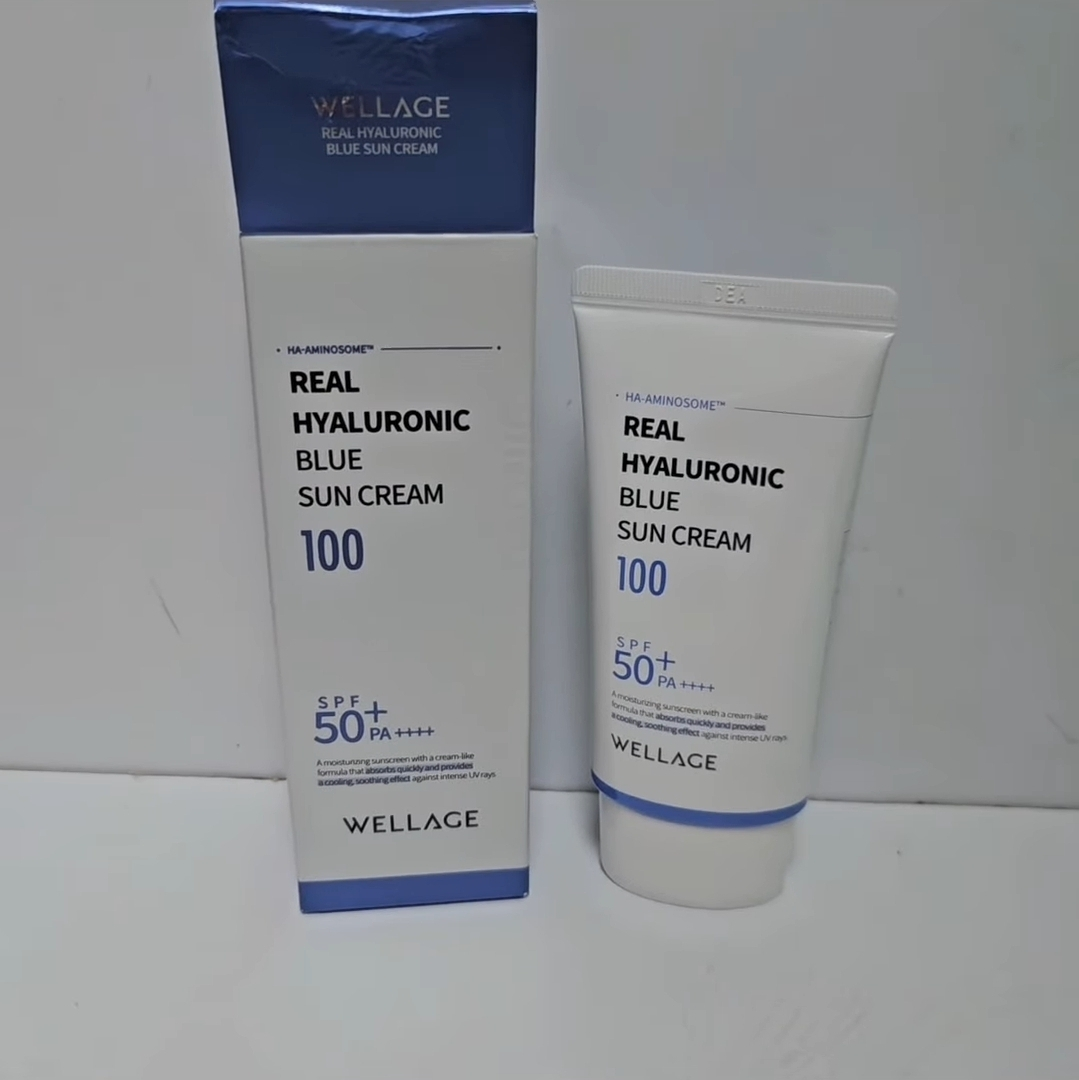 웰라쥬 (WELLAGE) 리얼 히알루로닉 블루 선크림 [SPF50+/PA++++] review image