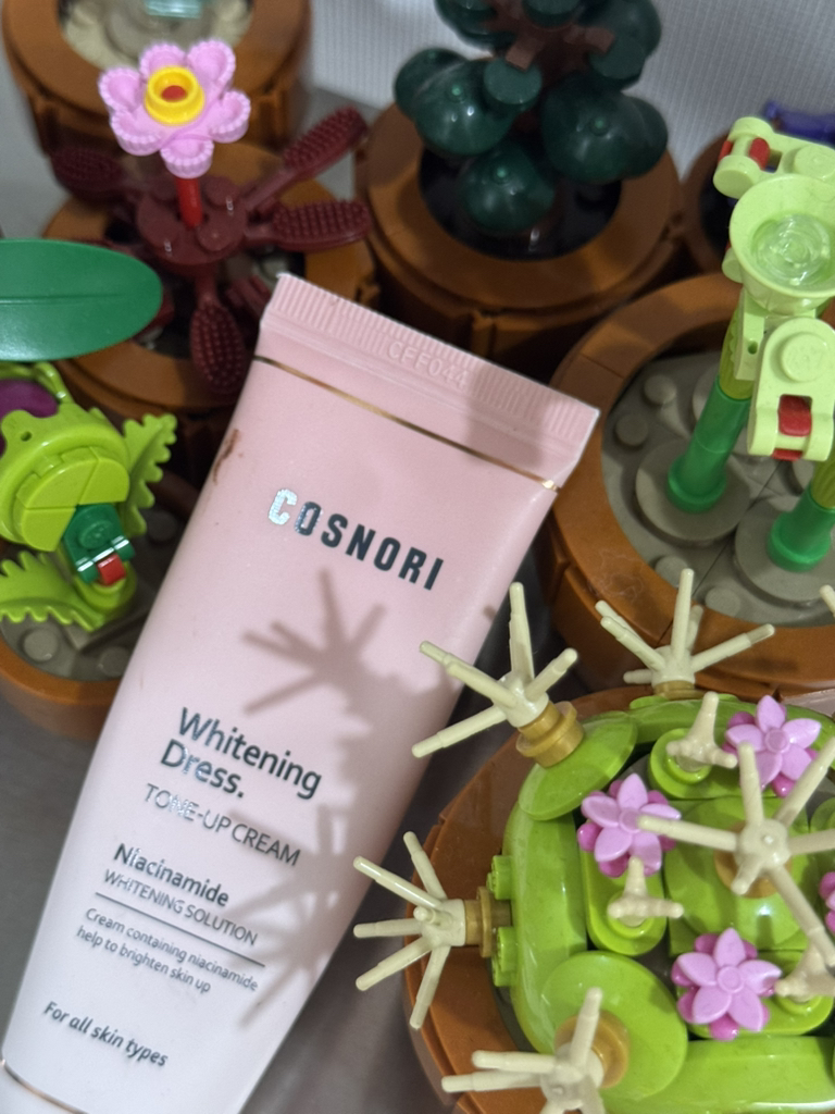COSNORI 美白素颜霜 common.review image