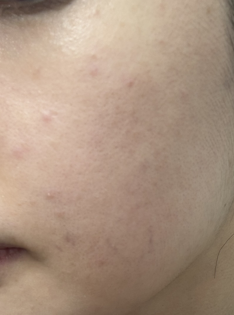 goodal 清爽的马蹄莲保湿防晒乳霜 [SPF50+/PA++++] common.review image