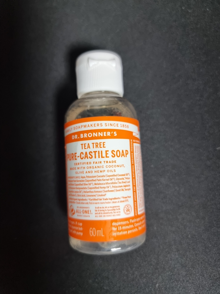 DR.BRONNER'S 纯正卡斯蒂尔皂 [茶树] common.review image