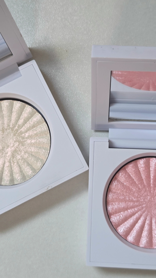 오프라 (OFRA) 미니 하이라이터 [데이드림] review image