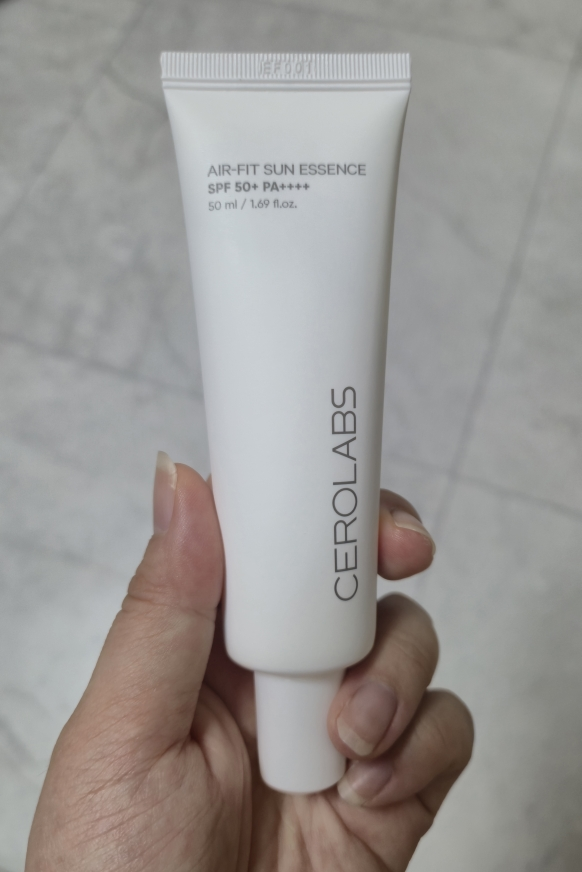 세로랩스 (CEROLABS) 에어핏 선 에센스 [SPF50+/PA++++] review image