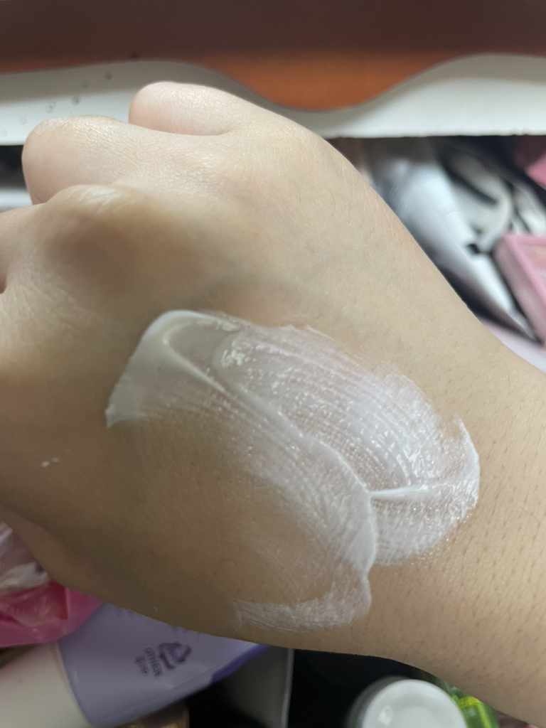 세로랩스 (CEROLABS) 에어핏 선 에센스 [SPF50+/PA++++] review image