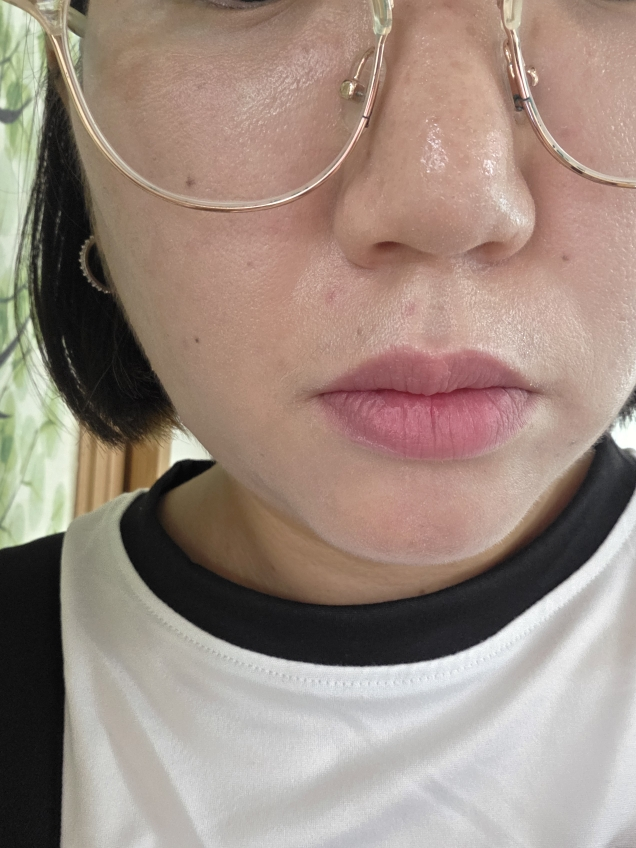 化妆水的真实用户使用照片