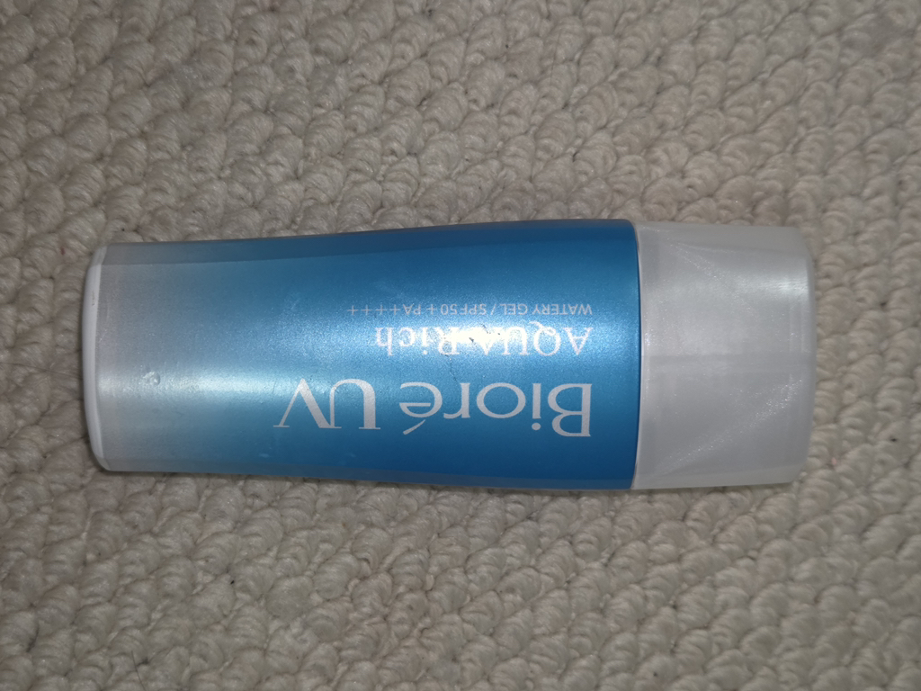 비오레 (Biore) (해외) UV 아쿠아리치 워터리 젤 [SPF50+/PA++++] review image