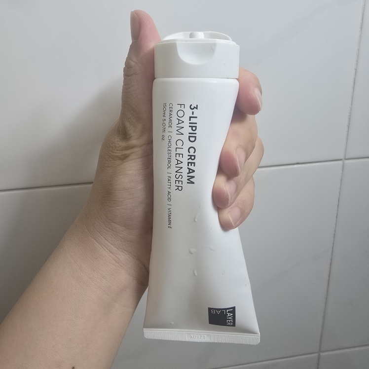 레이어랩 (LAYERLAB) 세라마이드 폼 클렌저 review image